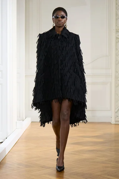 Look 24